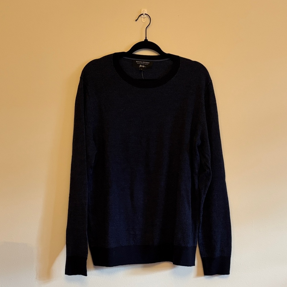 Banana Republic Men's Dark Blue Crewneck Sweater-Merino Wool
